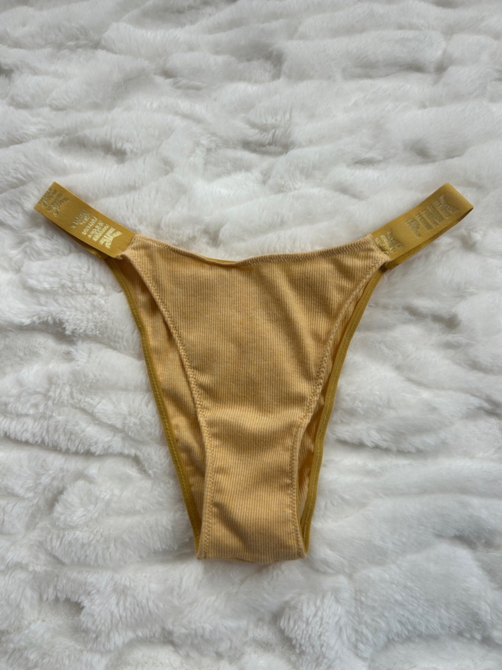 PINK Victoria's Secret Brazilian Ribbed Panty M